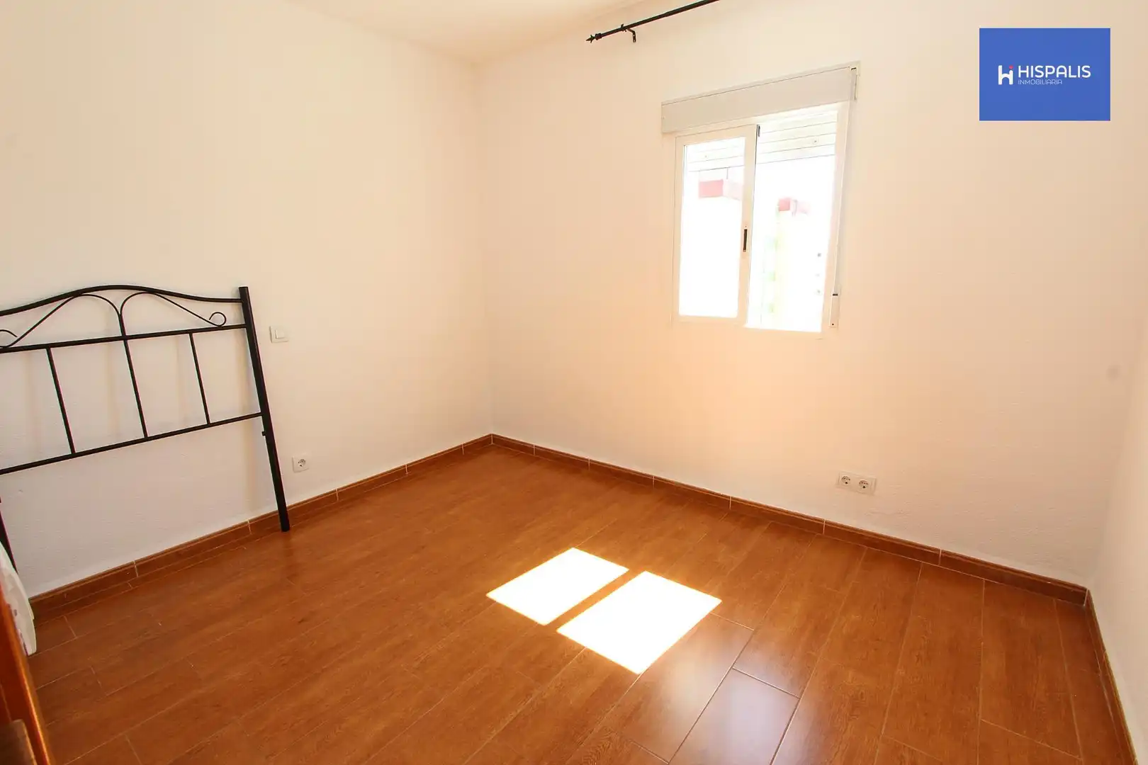 Habitación de Piso en venta en Sevilla con Aire acondicionado y Terraza