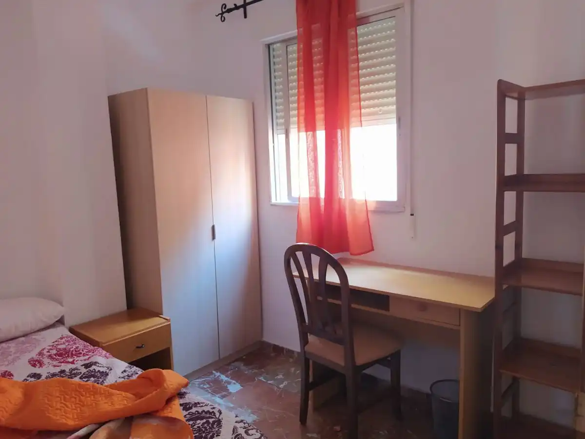 Piso de alquiler en JESUS RINCON JIMENEZ, Maria Auxiliadora - Barriada de Llera