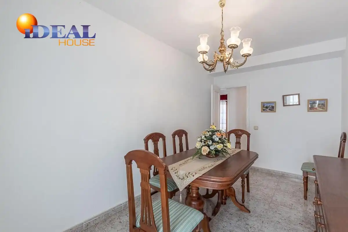 Dining room of Flat for sale in Los Villares  with Furnished and Balcony