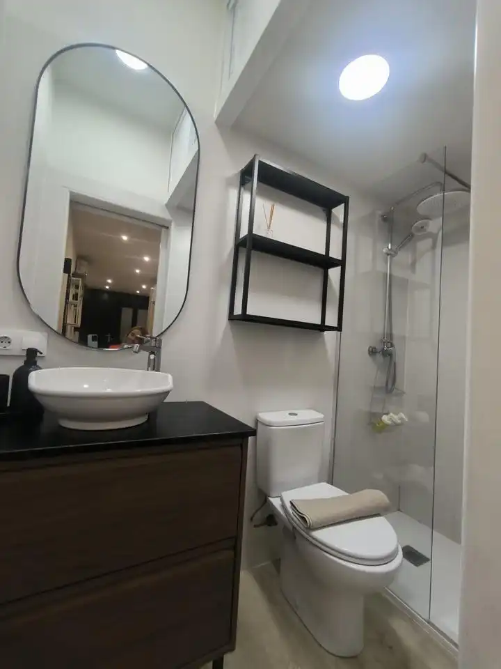 Baño de Estudio de alquiler en Benalmádena con Aire acondicionado y Amueblado