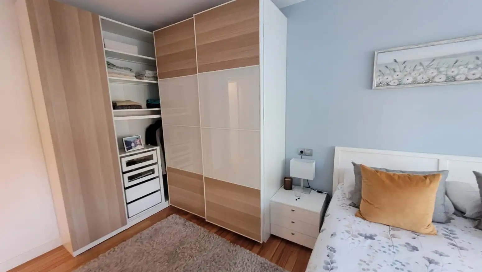 Bedroom of Flat for sale in Este