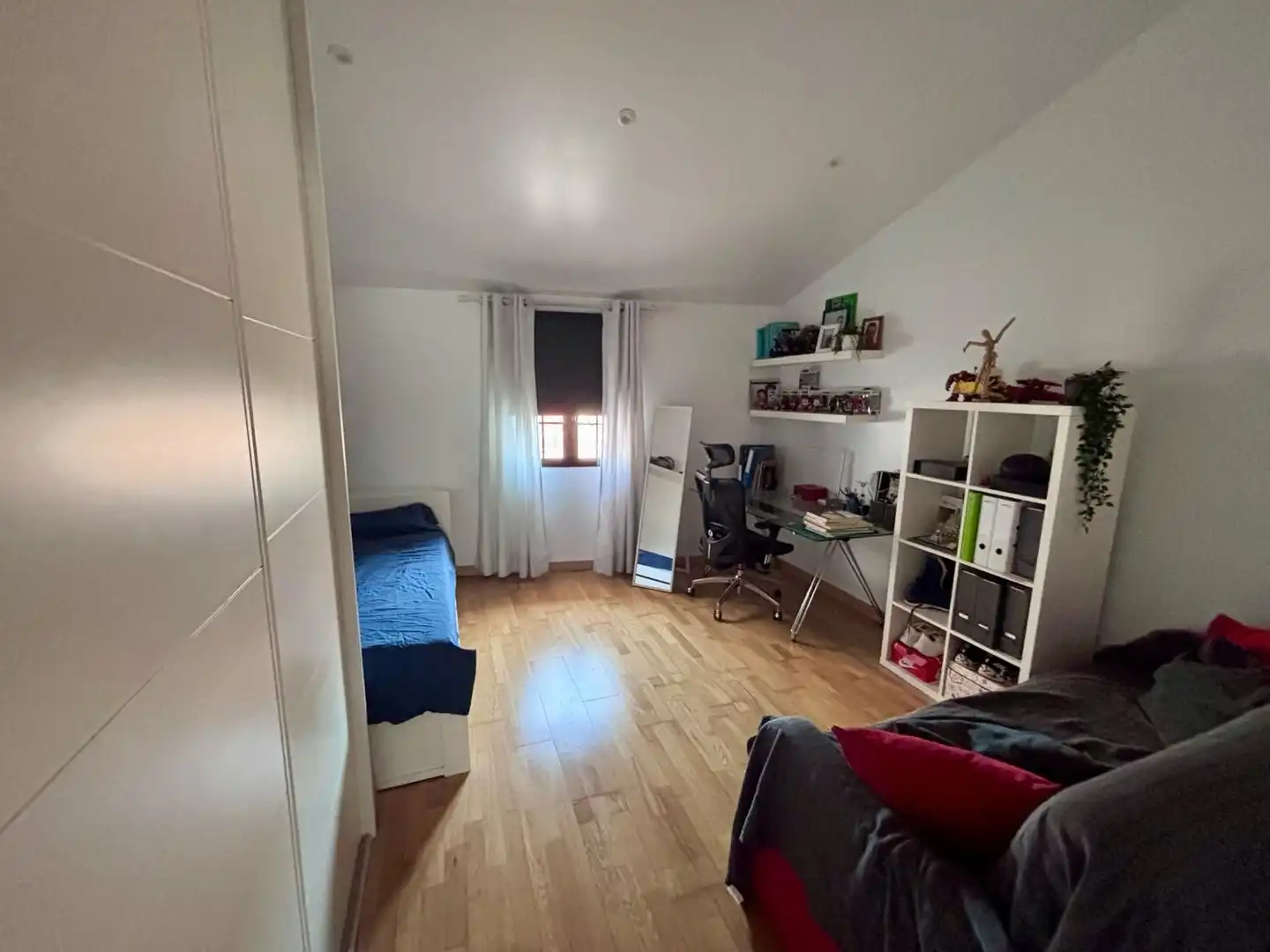 Habitación de Casa adosada en venta en Sueca con Trastero