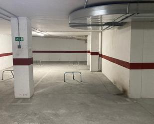 Garage to rent in Onil