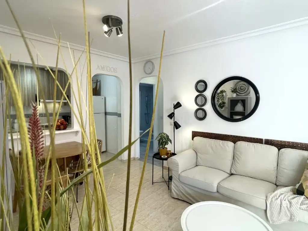 Sala de estar de Apartamento en venta en Vera con Aire acondicionado, Terraza y Amueblado