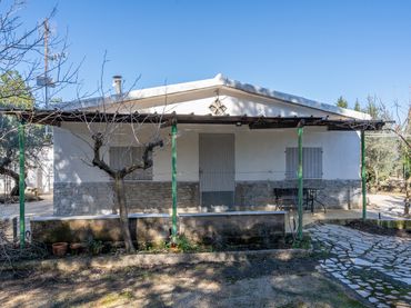 Villa zum Verkauf in Carrer Diego de León 39