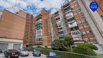 Vista exterior de Pis en venda en Leganés amb Aire condicionat, Calefacció i Parquet
