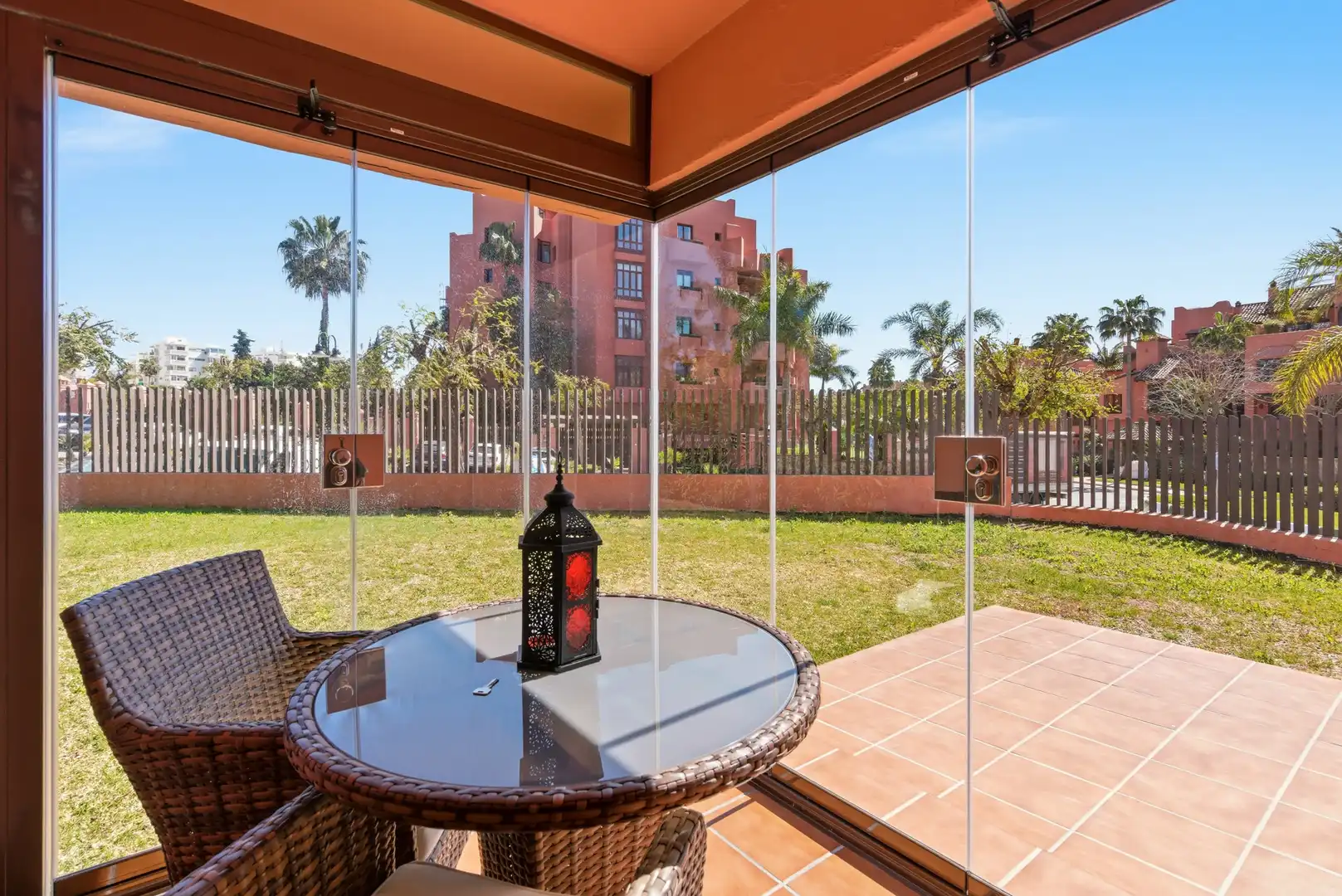 Terrassa de Planta baixa en venda en Estepona amb Aire condicionat, Jardí privat i Terrassa