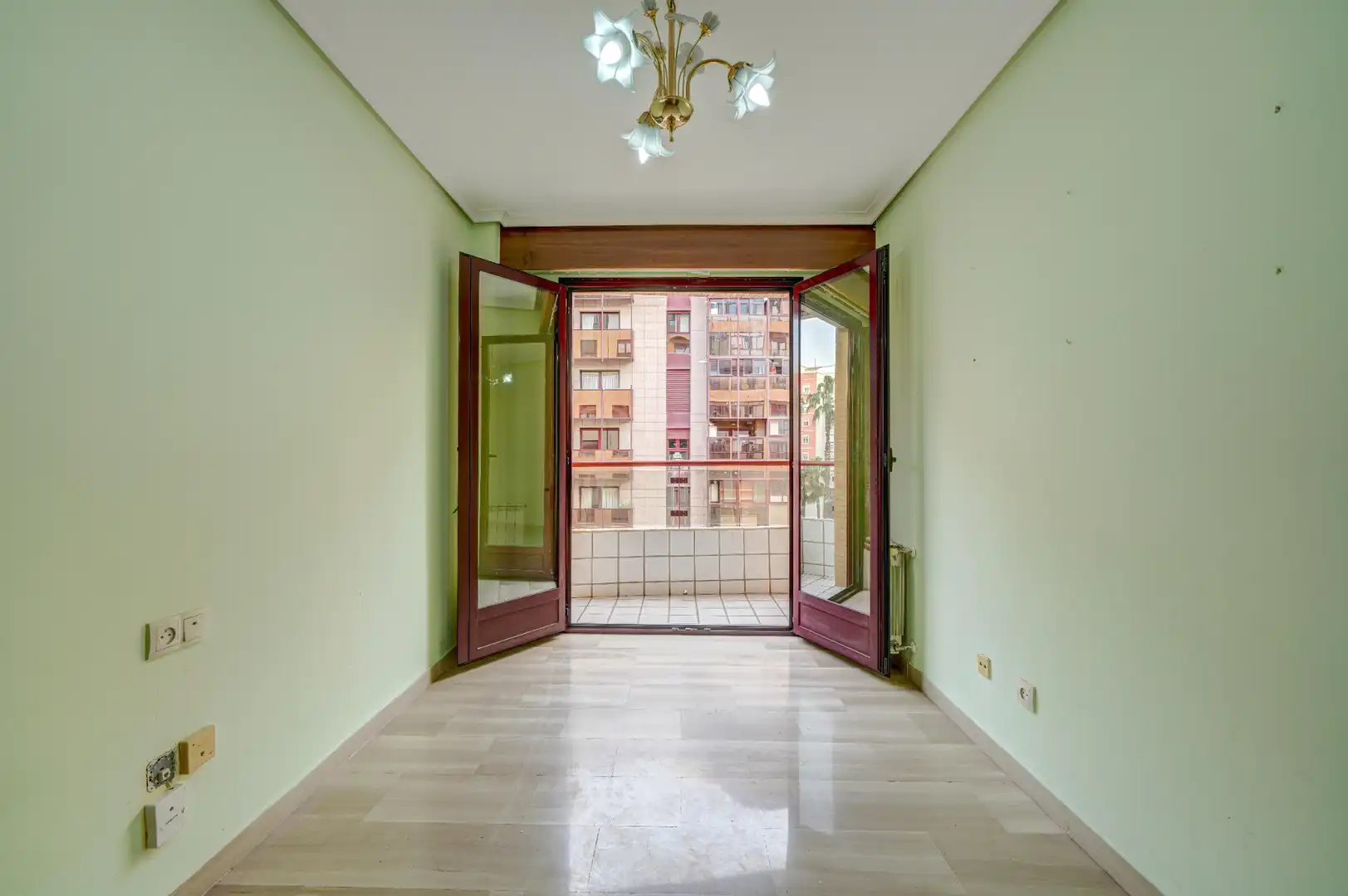 Piso en venta en Carrer de l'Antiga Senda d'En Senent, Mestalla