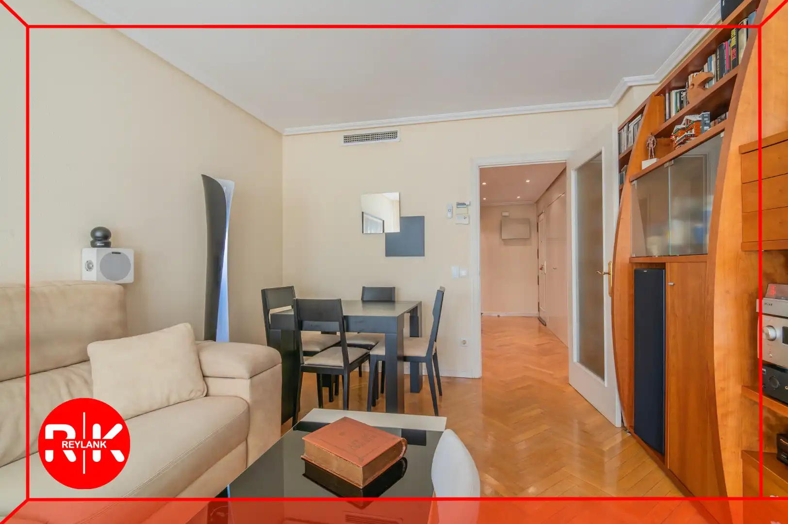 Sala de estar de Piso en venta en La Espinilla - Parque Blanco