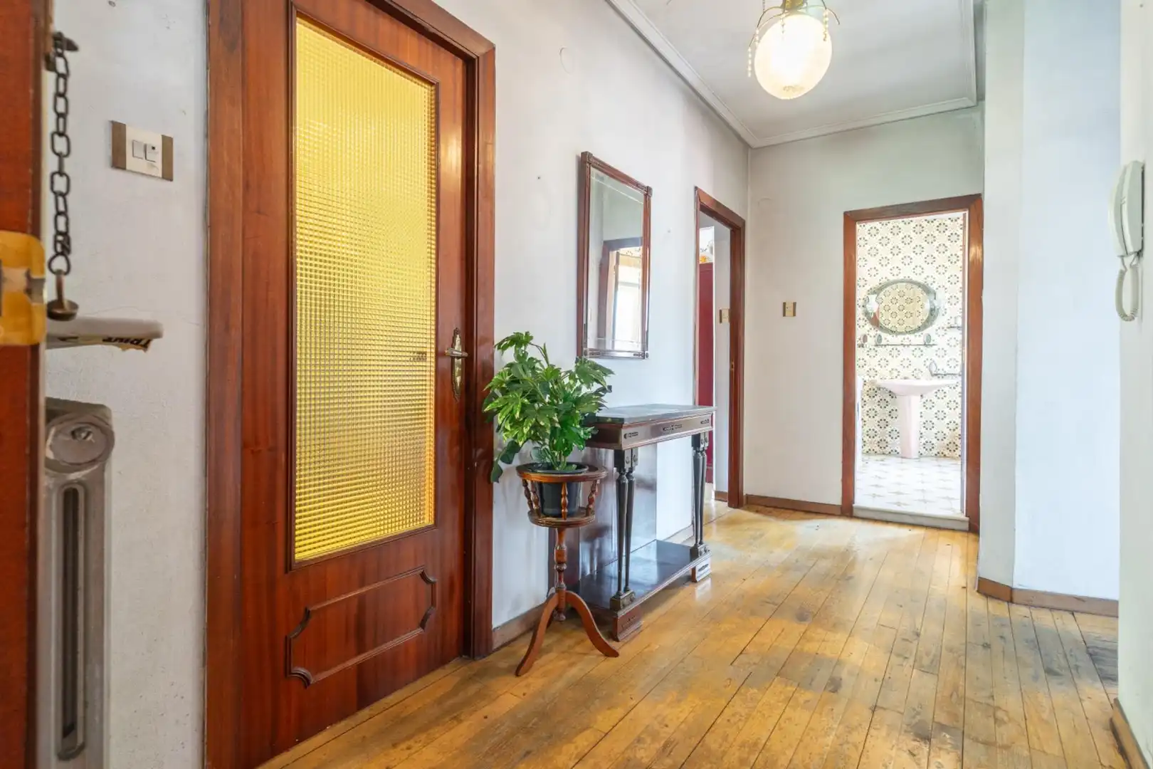 Attic for sale in Sama