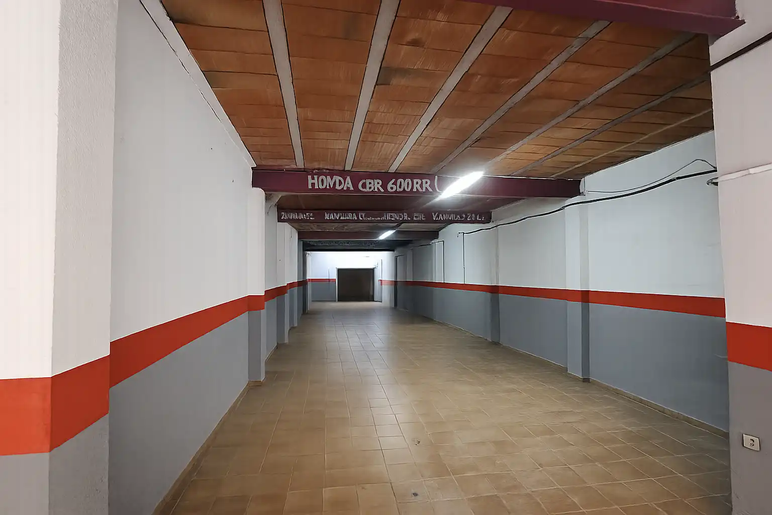 Local comercial en venta en Carrer d'Antonio Vico 37