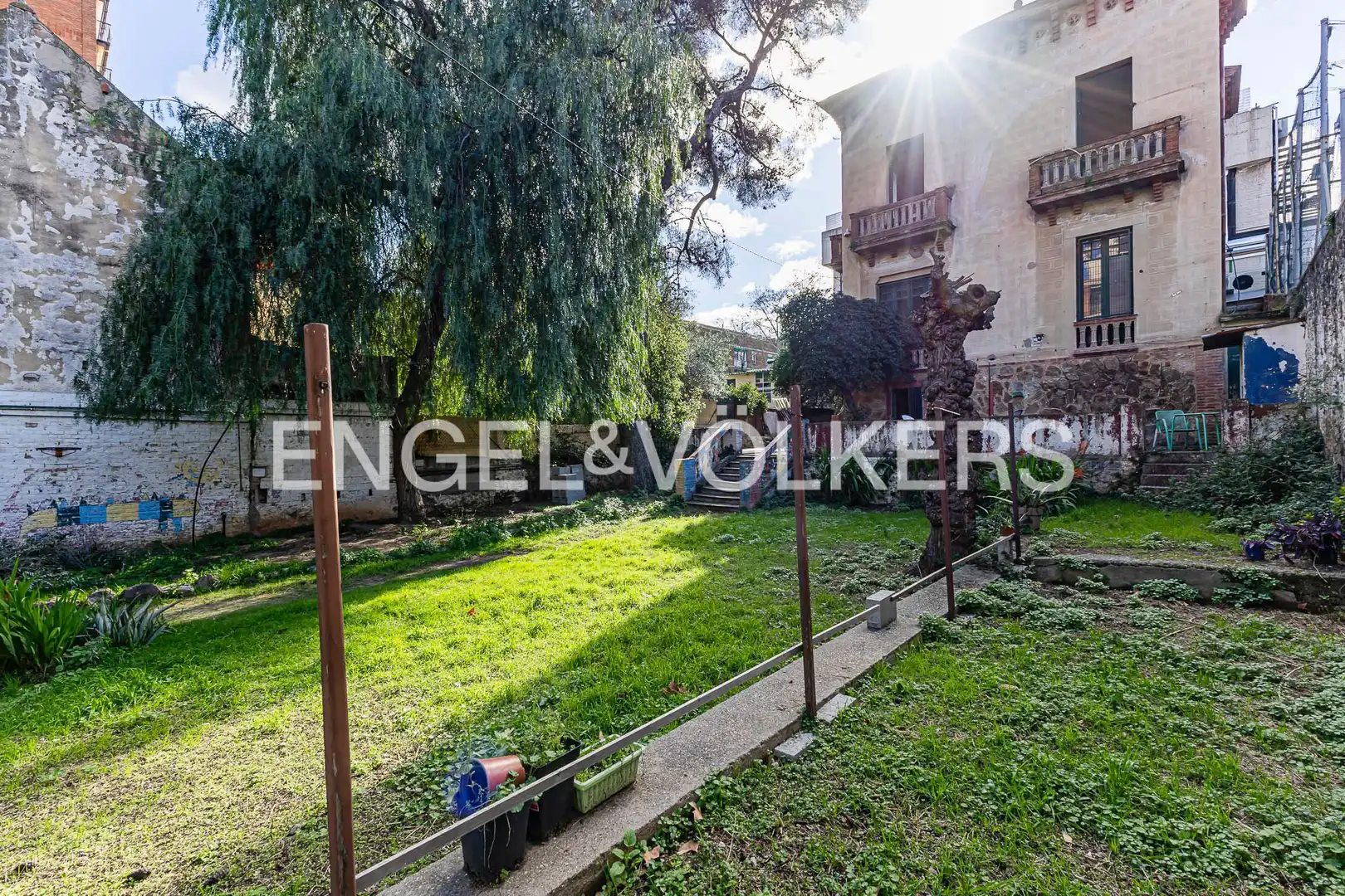 Casa o chalet en venta en  Barcelona Capital con Calefacción, Jardín privado y Terraza