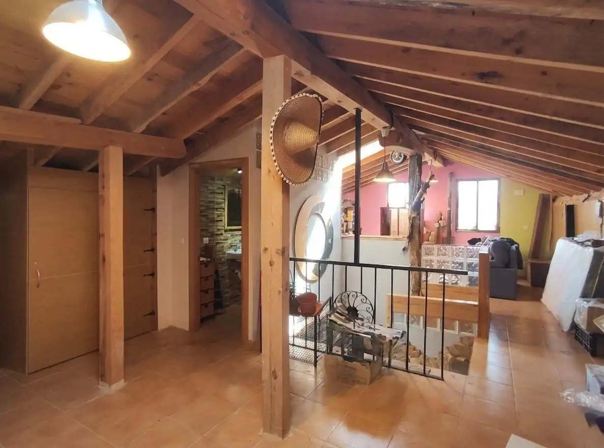 Haus oder Chalet zum Verkauf in Arlanzón mit Abstellraum und Möbliert
