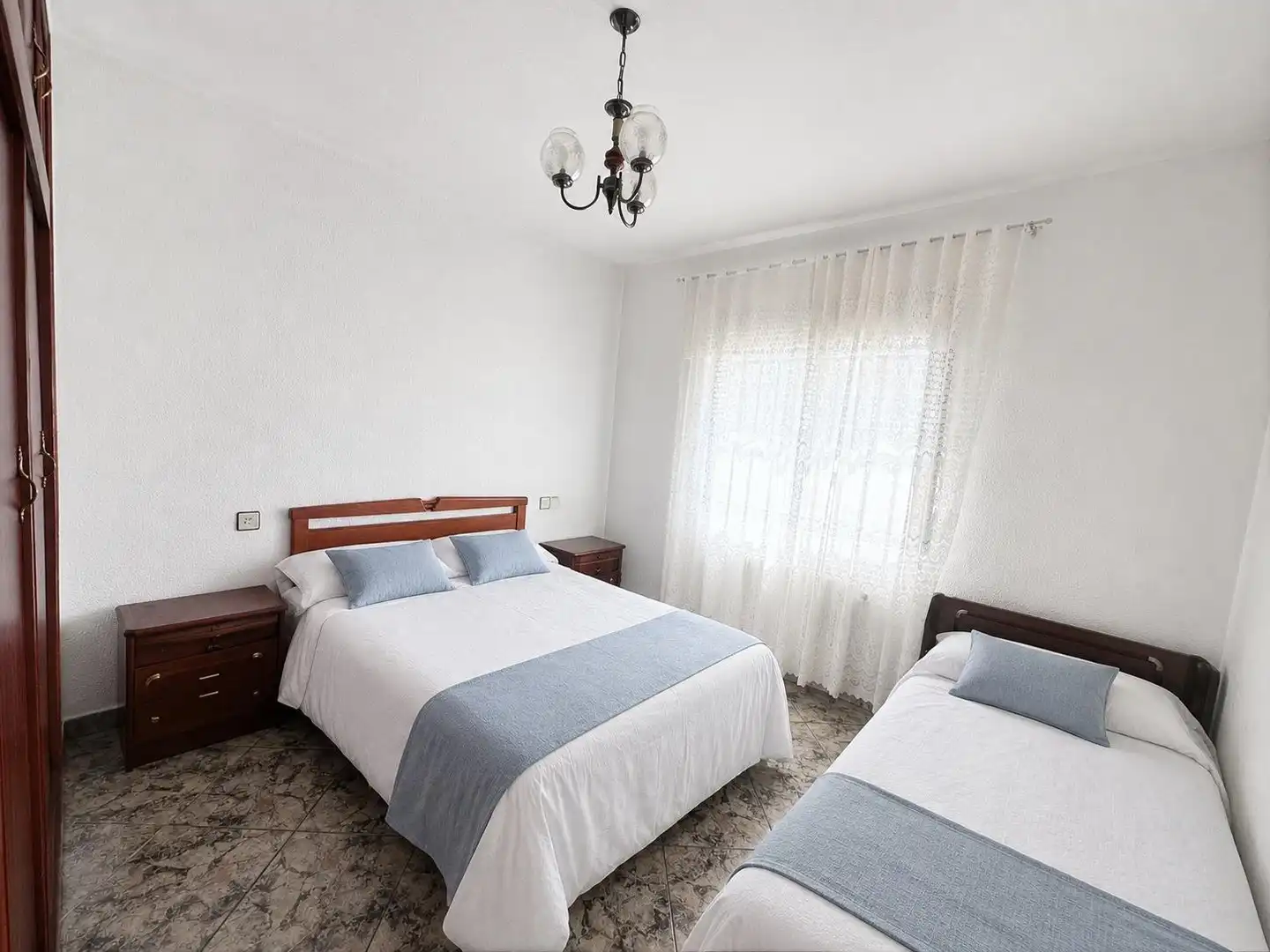 Habitación de Casa o chalet en venta en Madroñera con Aire acondicionado, Calefacción y Terraza