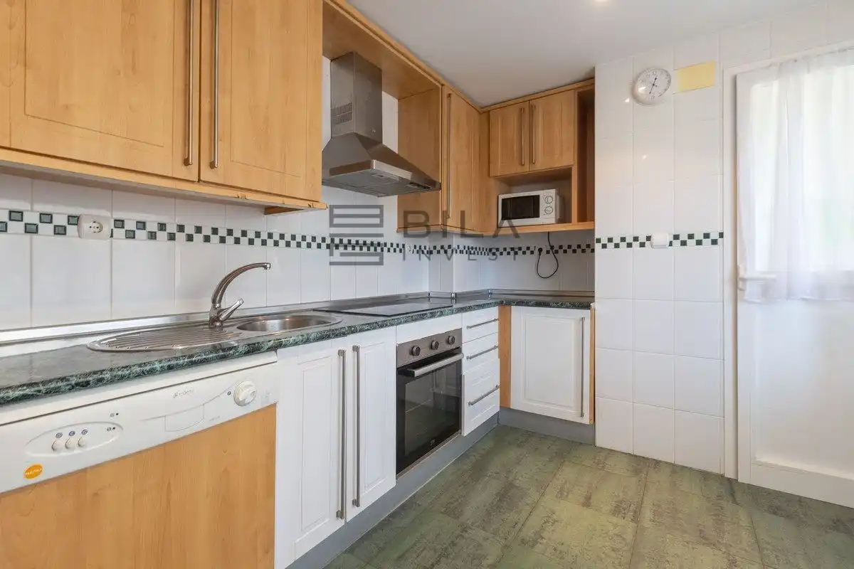 Kitchen of Flat for sale in Marbella  with Air Conditioner, Terrace and Swimming Pool