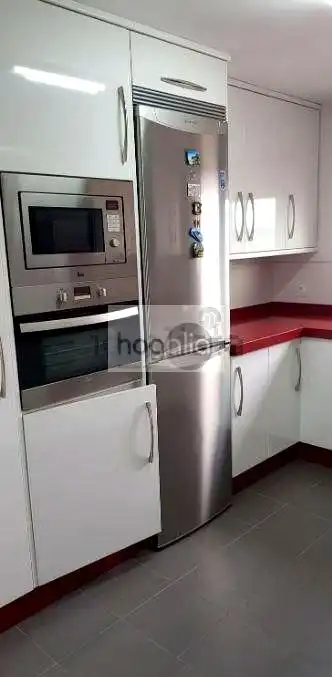 Flat with pool to rent in Los Remedios, imagen 7