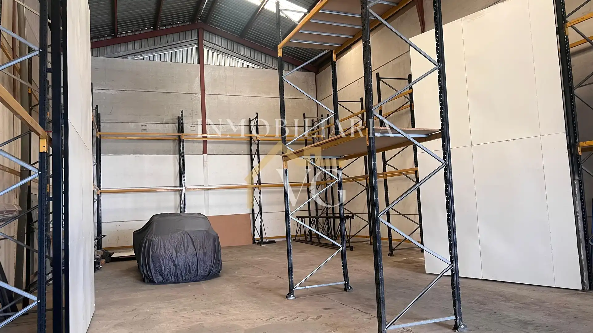 Fabrikhallen zur Miete in Guillena