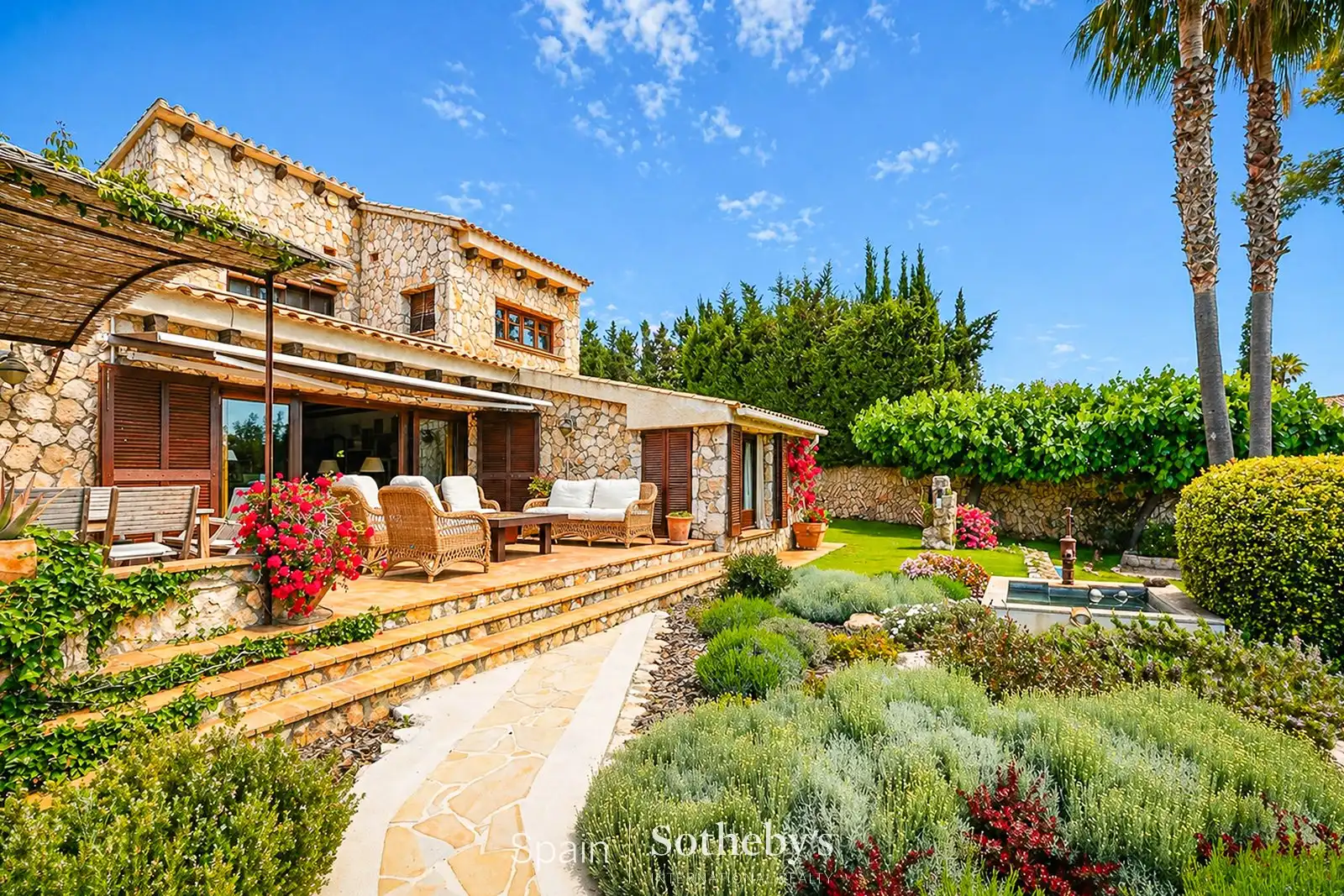 Terrassa de Finca rústica en venda en Sant Pere de Ribes amb Aire condicionat, Calefacció i Jardí privat