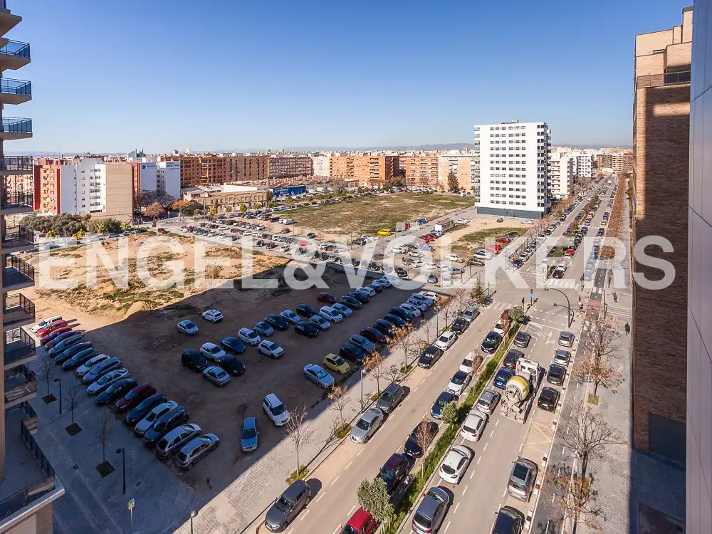 Aparcament de Pis de lloguer en Valencia amb Aire condicionat, Calefacció i Terrassa