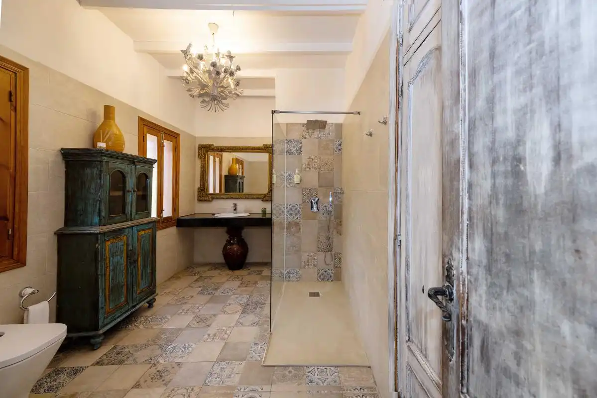 Baño de Casa o chalet en venta en Torremolinos con Aire acondicionado, Calefacción y Jardín privado