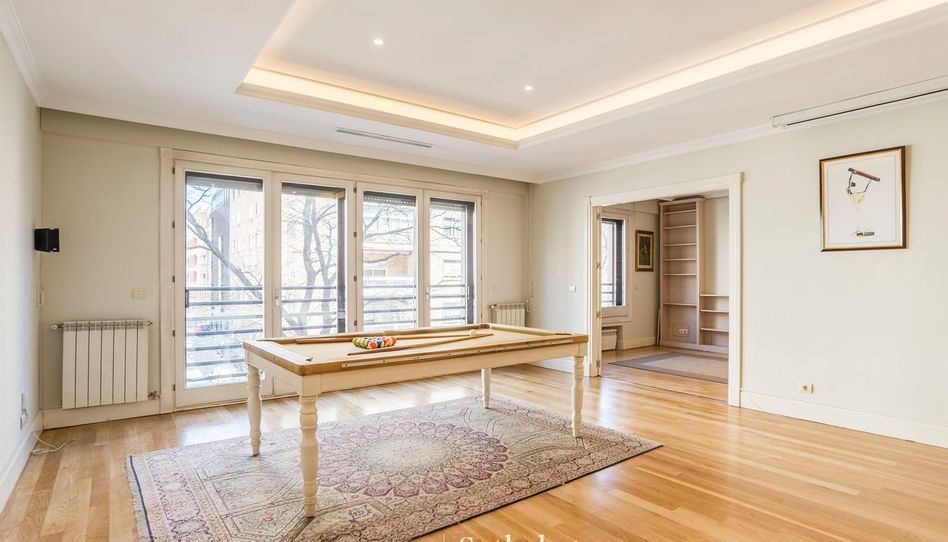 Apartamento de alquiler en Paseo de Eduardo Dato, Almagro - Imagen 5