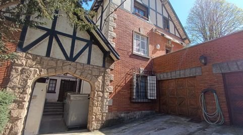 Foto 2 von Maisonette zum Verkauf in Avenida Basarte, Artatza - Pinueta - Pinosolo, Leioa