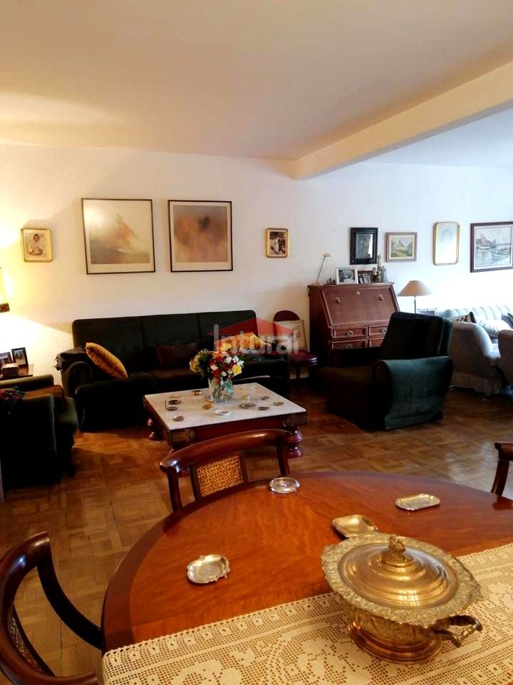 Living room of Flat for sale in  Albacete Capital  with Heating, Parquet flooring and Balcony
