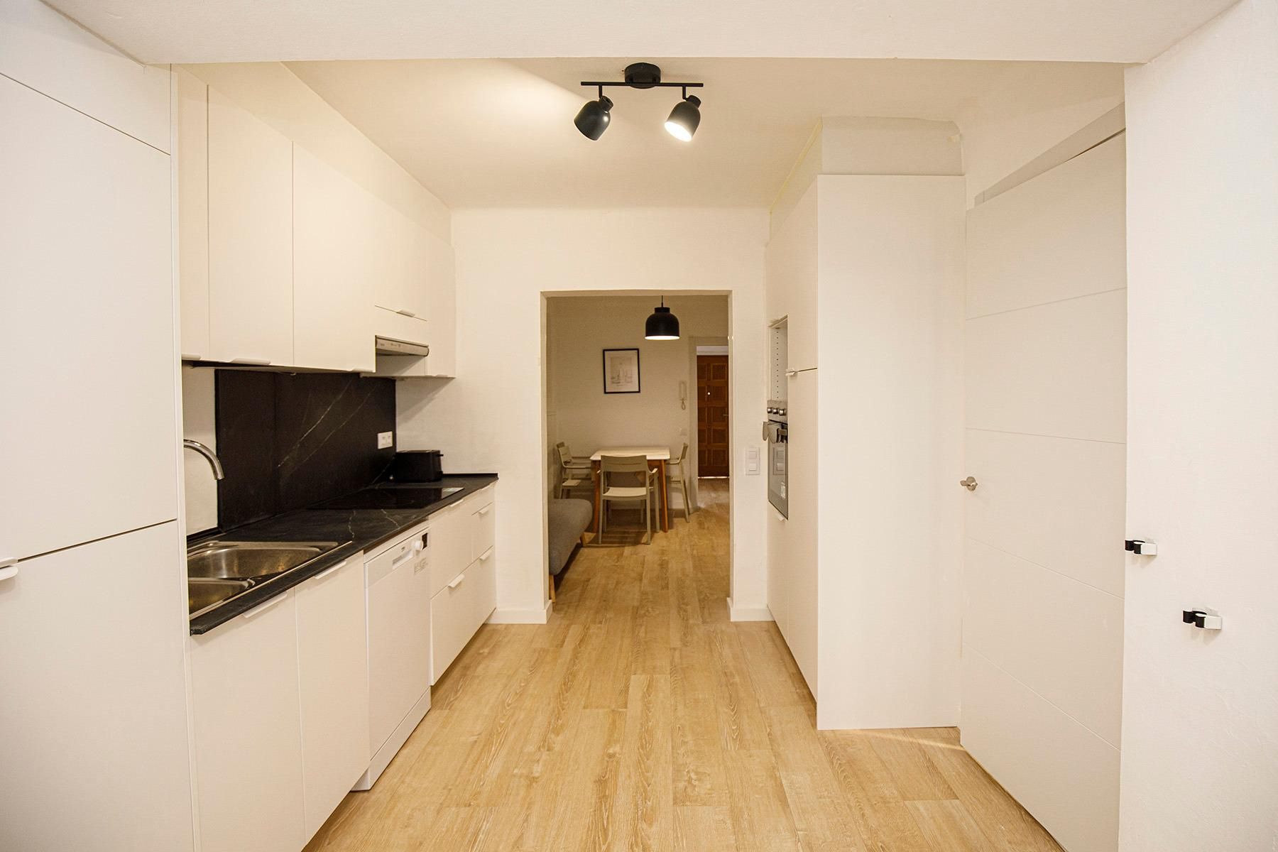 Cuina de Apartament de lloguer en Girona Capital