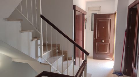 Foto 5 de Casa adosada en venta en Calle Invierno, Torre Cruz - Los Molinos, Utrera