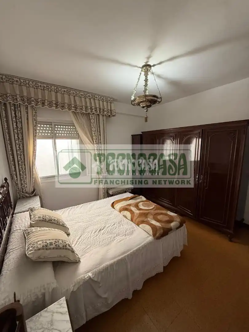 Bedroom of Flat for sale in Ronda  with Air Conditioner, Parquet flooring and Balcony