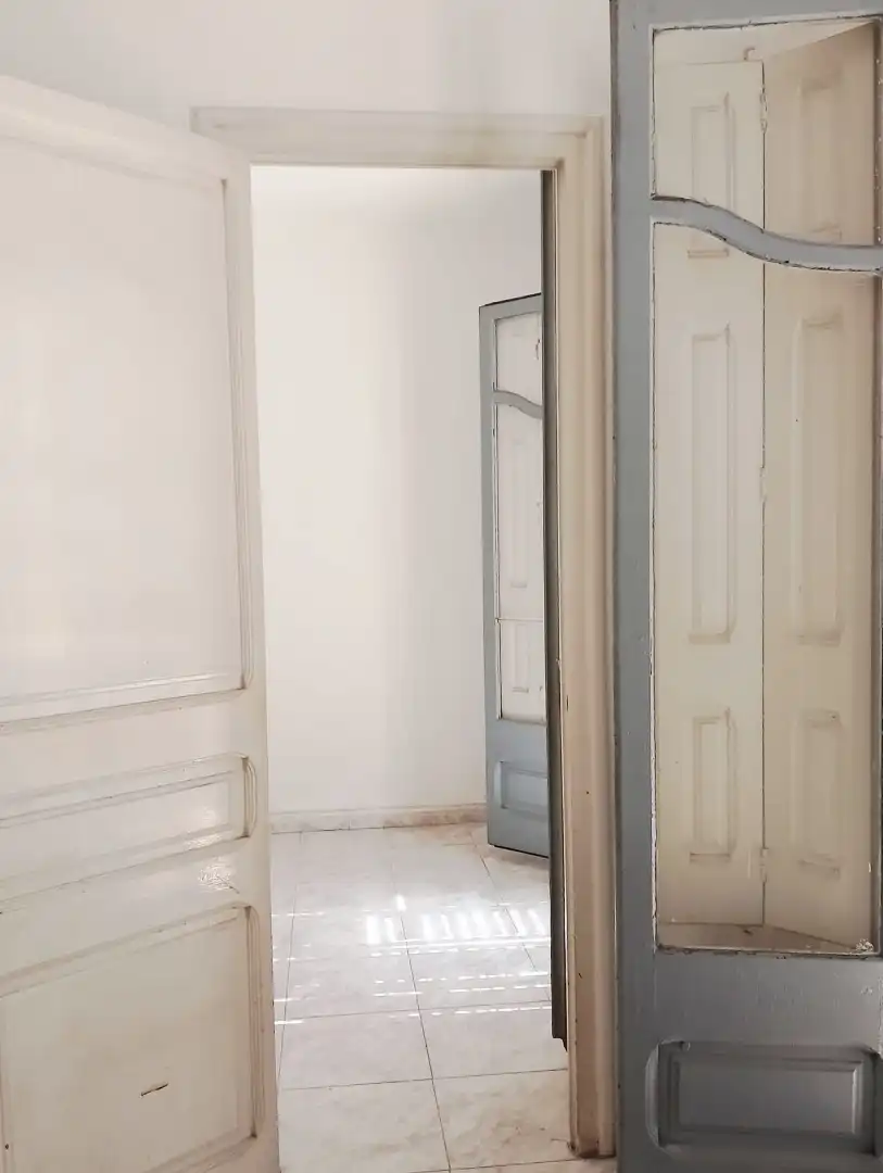 Piso en venta en Barcelona con Calefacción, Balcón y Alarma