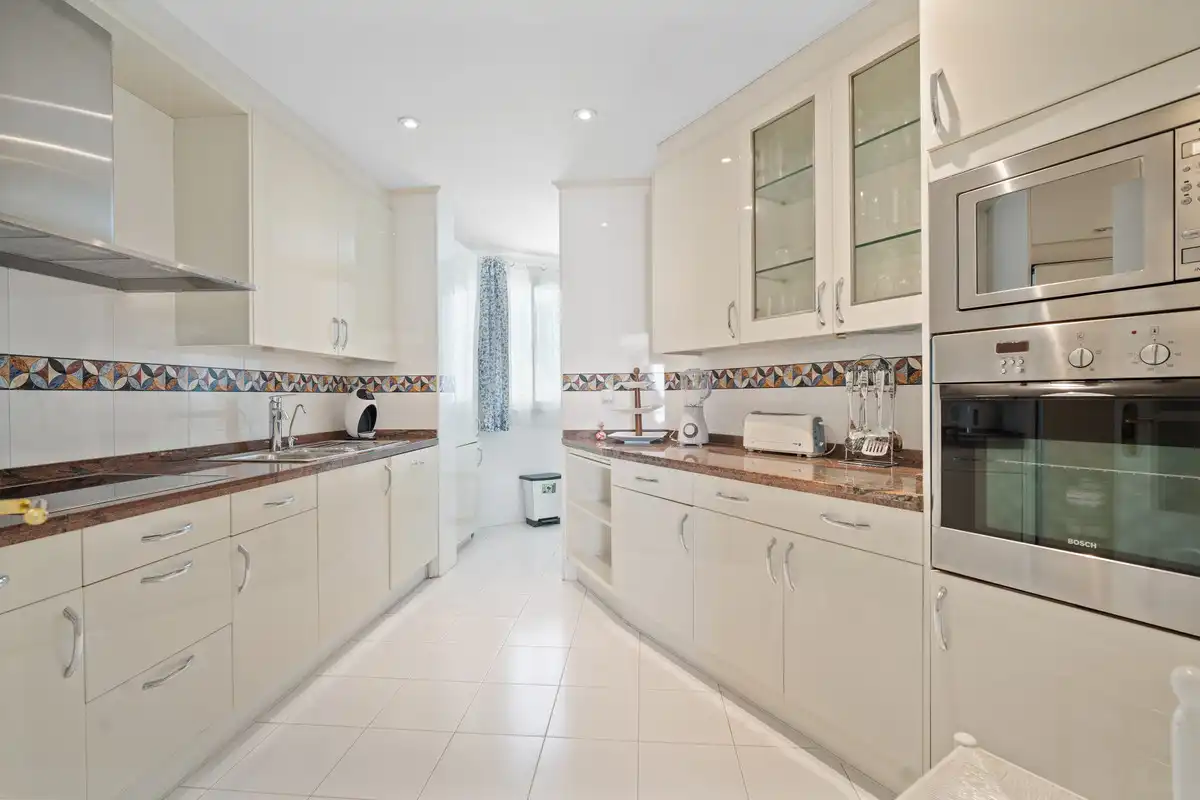 Penthouse with pool for sale in Avenida Bulevar Príncipe Alfonso de Hohenlohe, imagen 4