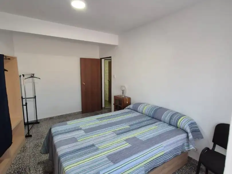 Flat for rent in Calle Victoriano Revelo, 19, Moraleja