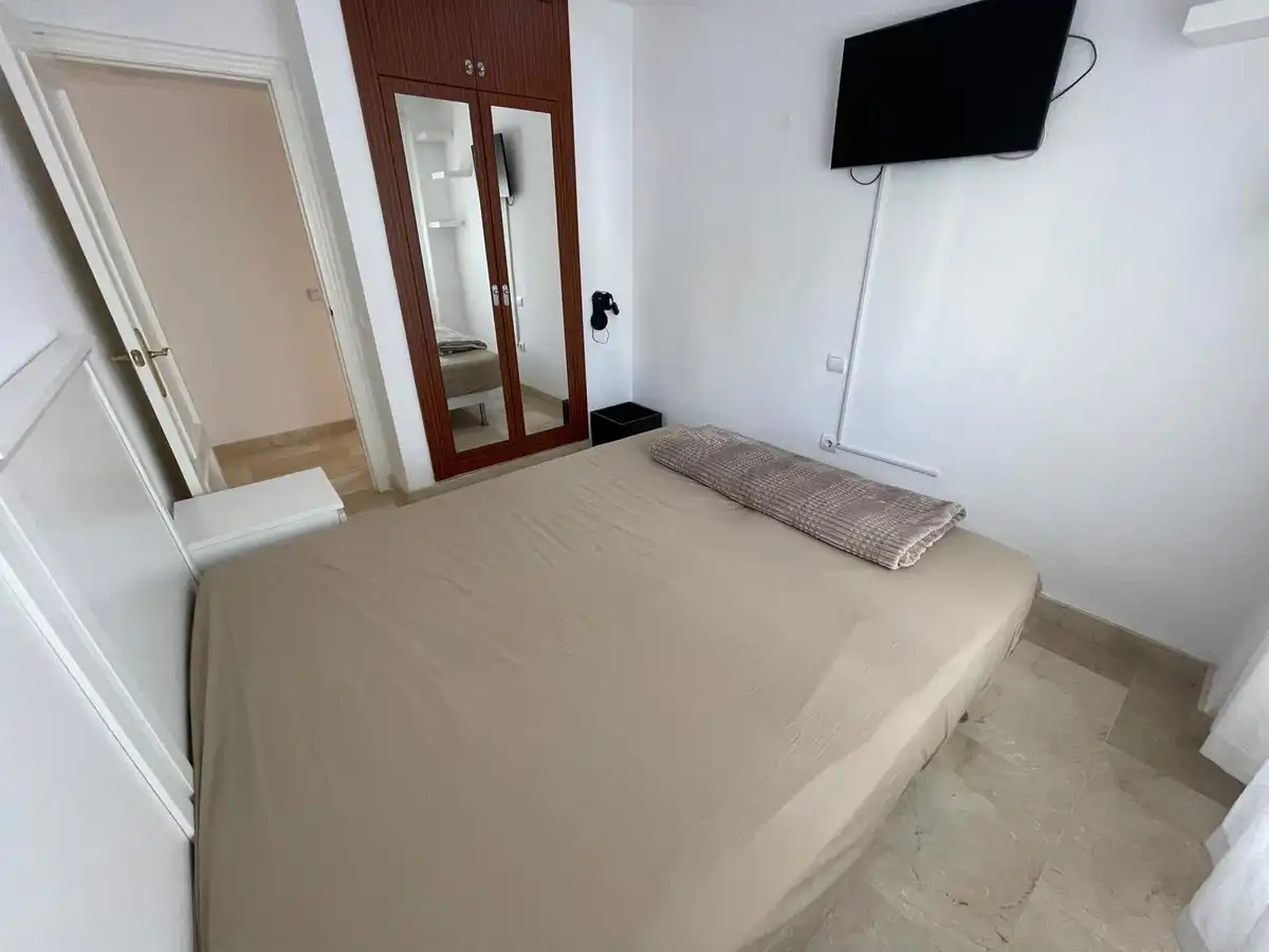 Schlafzimmer von Dachboden zum Verkauf in Benalmádena mit Klimaanlage, Möbliert und Gemeinschaftspool