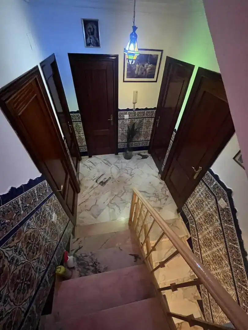 Casa adosada en venda en La Algaba amb Aire condicionat i Balcó