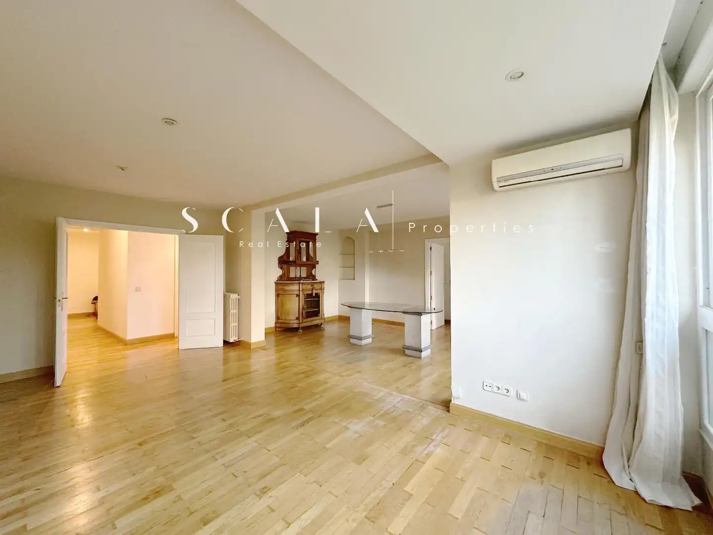 Habitación de Piso de alquiler en Madrid con Aire acondicionado, Calefacción y Se aceptan mascotas