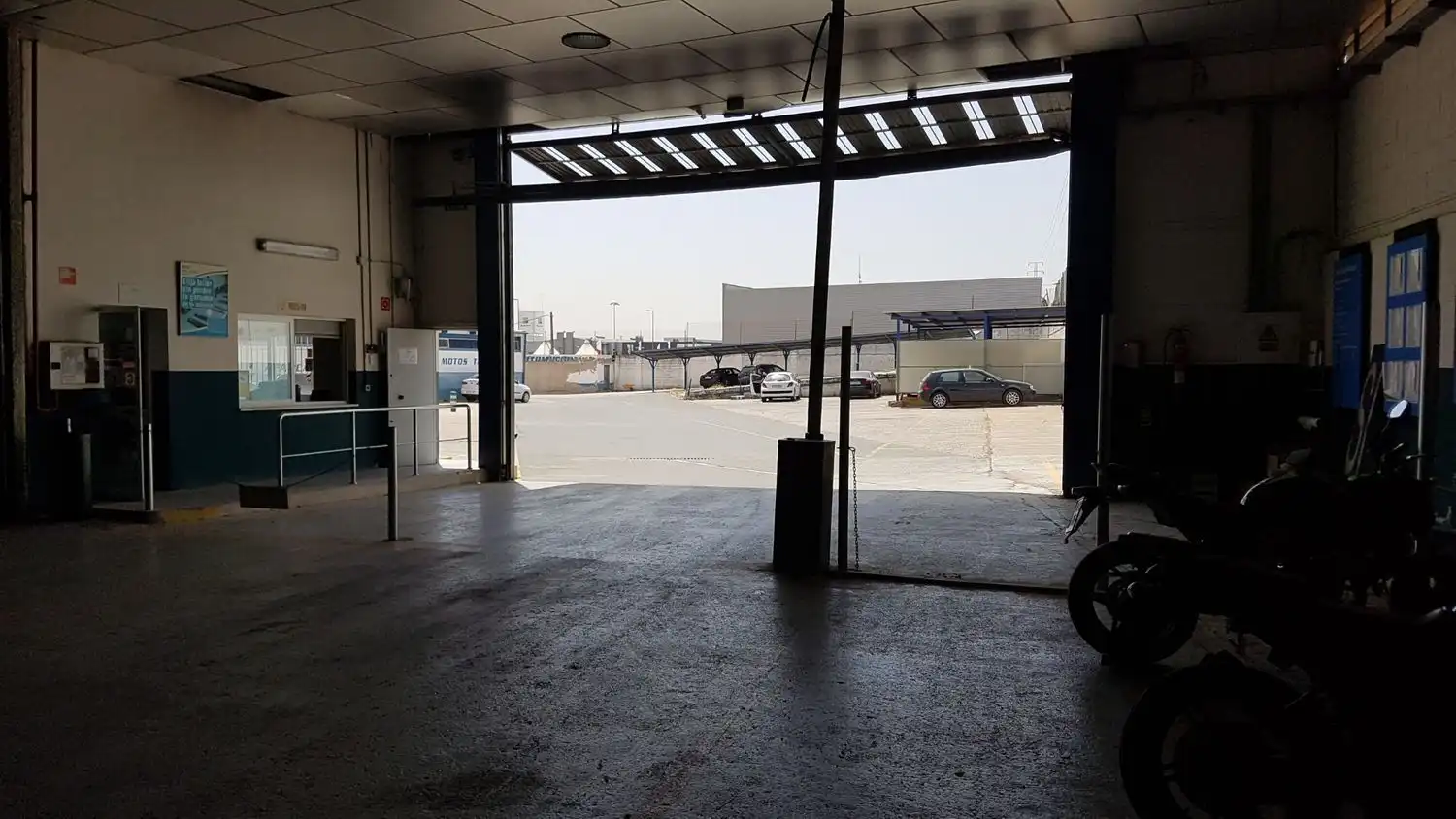 Nave industrial de alquiler en Camas