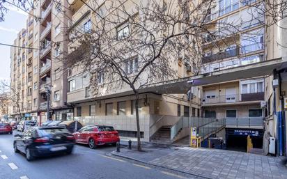 Exterior view of Flat for sale in  Granada Capital  with Terrace and Balcony