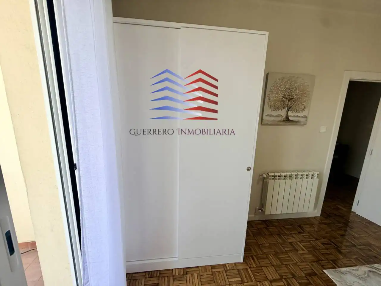 Außenansicht von Wohnung zur Miete in Ourense Capital  mit Heizung, Parkett und Möbliert