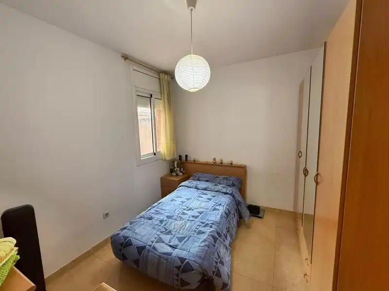 Dormitori de Pis en venda en Sant Vicenç Dels Horts, Barcelona