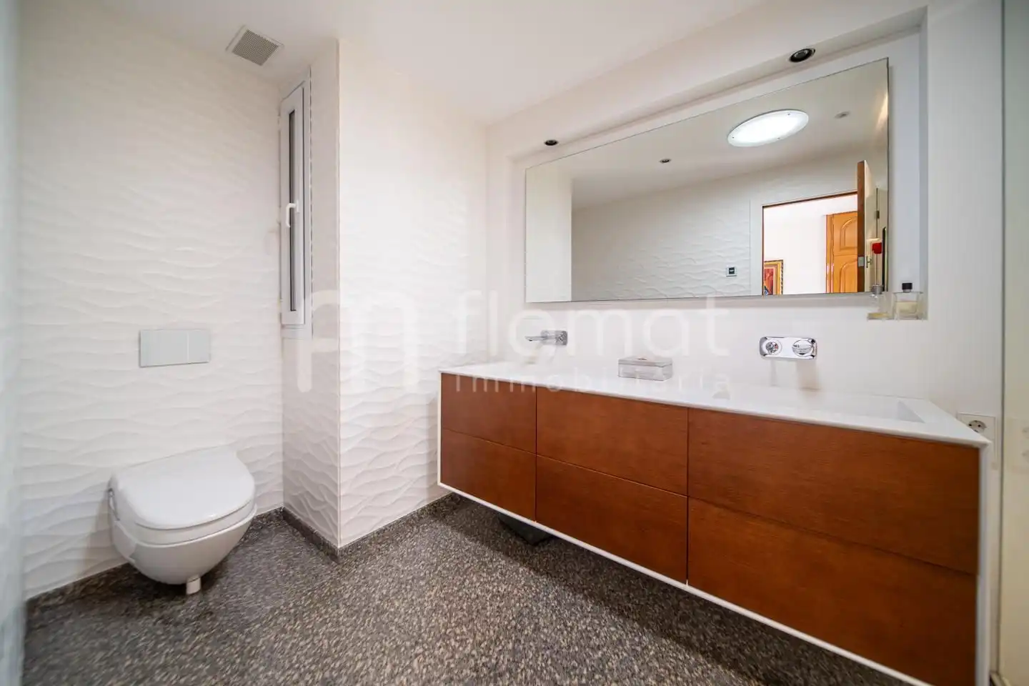 Bany de Casa o xalet en venda en Sabadell amb Piscina
