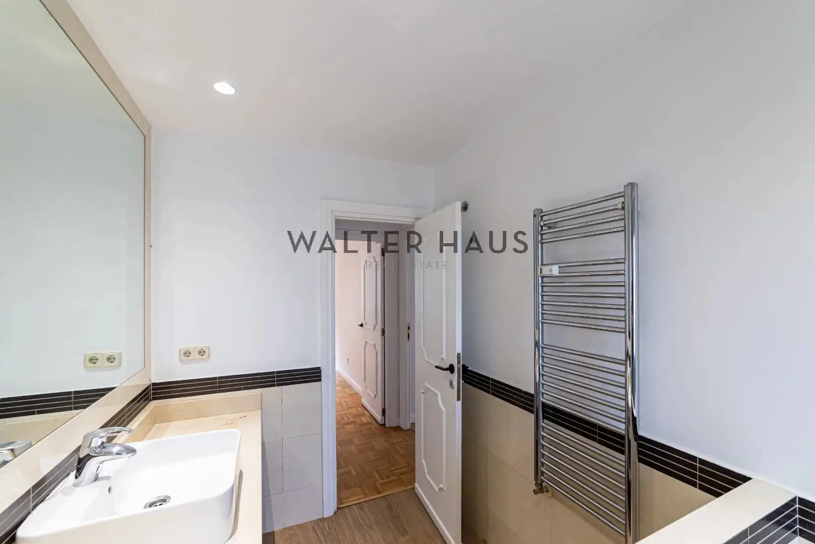 Baño de Piso de alquiler en Madrid con Aire acondicionado, Calefacción y Terraza