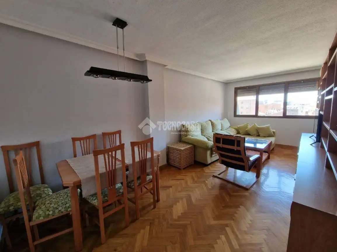 Sala d'estar de Pis de lloguer en Alcorcón amb Aire condicionat, Calefacció i Parquet