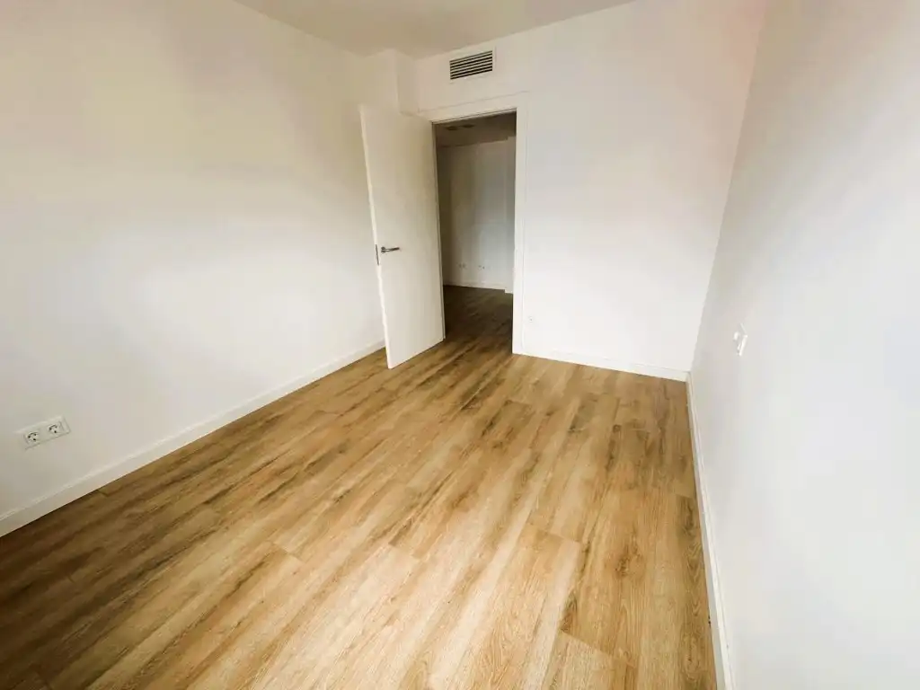 Flat with lift for sale in Carrer Verge de Montserrat, imagen 28