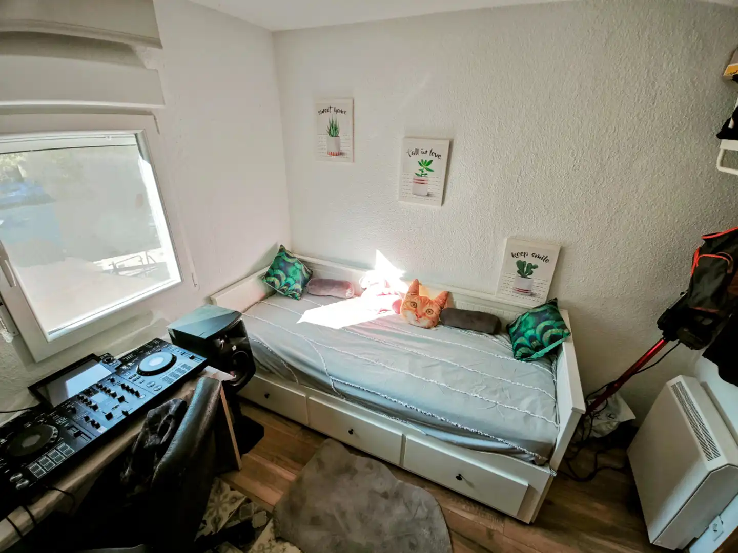 Bedroom of Detached homes for sale in Móstoles  with Air Conditioner, Heating and Private garden