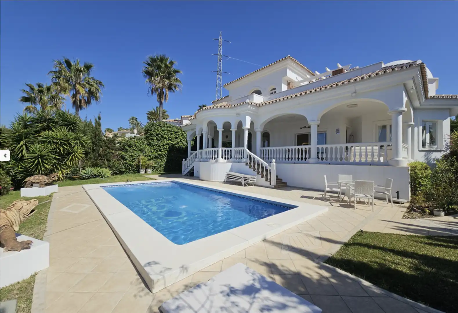 Vista exterior de Casa o chalet de alquiler en Mijas con Jardín privado, Terraza y Piscina