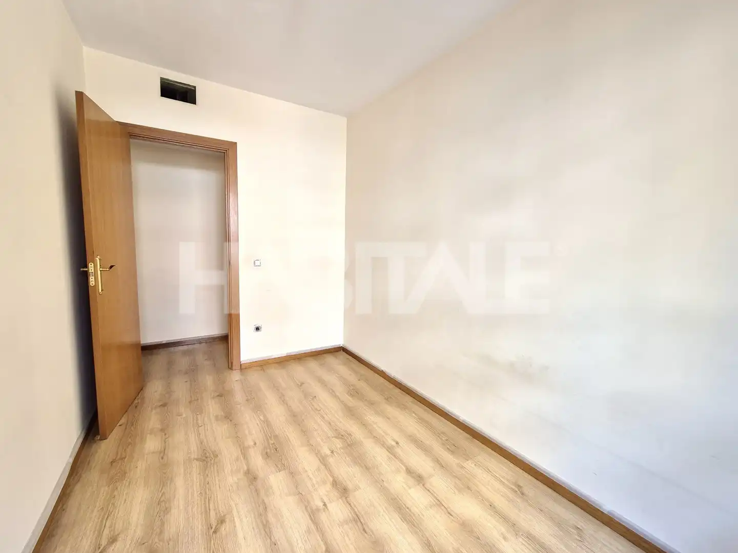 Piso de alquiler en Aiora
