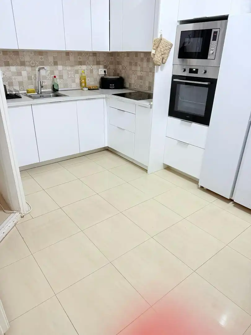 Küche von Wohnung zur untervermieten in Barcelona mit Waschmaschine