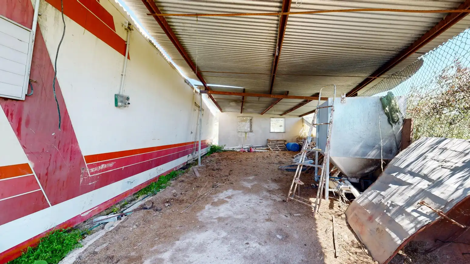 Vista exterior de Nave industrial en venta en Tafalla