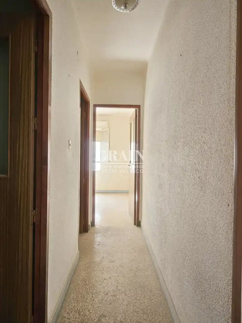 Flat for sale in Albacete  with Balcony